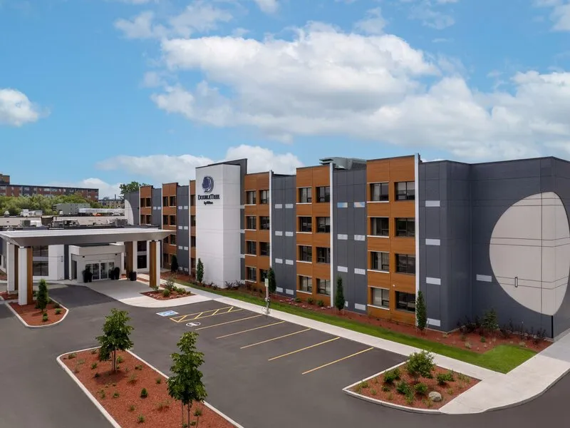 DoubleTree by Hilton Kingston · Anbieterbild von TUI