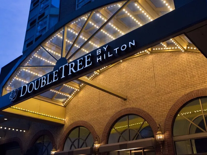DoubleTree by Hilton Hotel Toronto Downtown · Anbieterbild von TUI