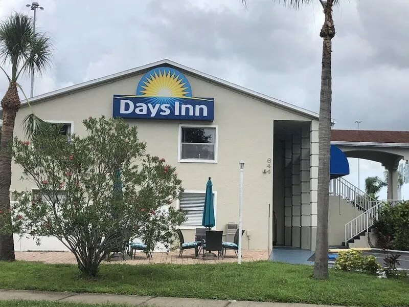 Days Inn by Wyndham Bradenton I-75 · Anbieterbild von TUI