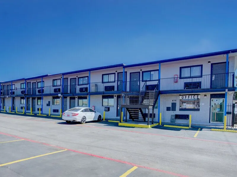 Super 7 Inn By OYO San Antonio NW Medical Center · Anbieterbild von TUI