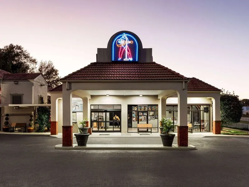 Days Inn by Wyndham Memphis at Graceland · Anbieterbild von TUI