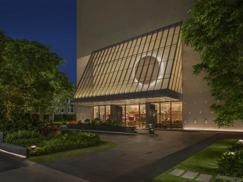 KROMO Bangkok, Curio Collection by Hilton · Anbieterbild von TUI