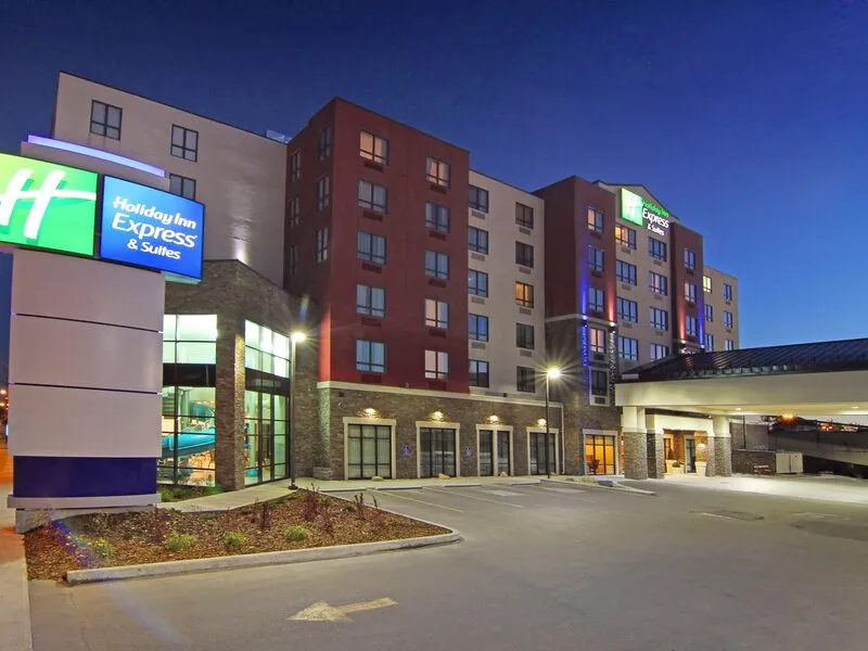Holiday Inn Express & Suites Calgary NW - University Area · Anbieterbild von TUI