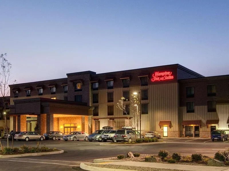 Hampton Inn & Suites Astoria · Anbieterbild von TUI
