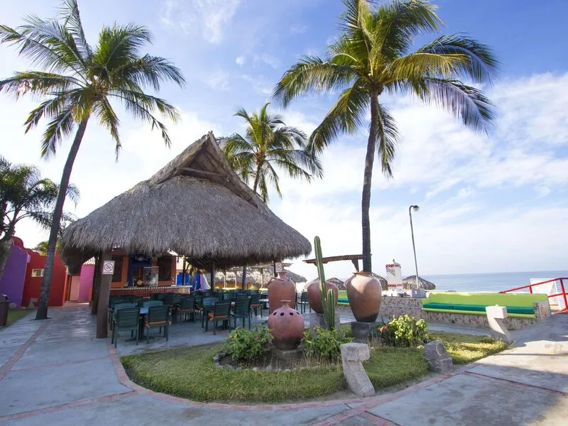 Grand Decameron Complex Bucerias, A Trademark All Inclusive · Anbieterbild von TUI