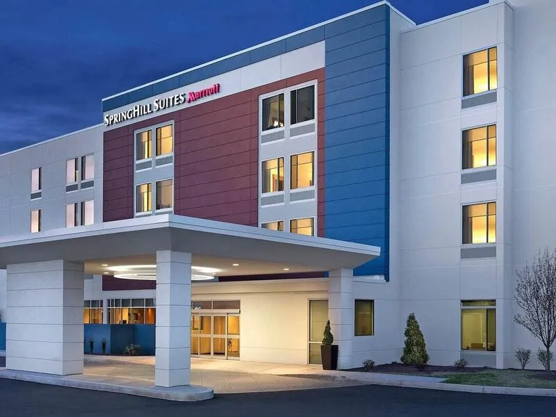 SpringHill Suites by Marriott Buffalo Airport · Anbieterbild von TUI