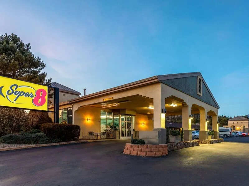 Super 8 Conference Center NAU/Downtown · Anbieterbild von TUI