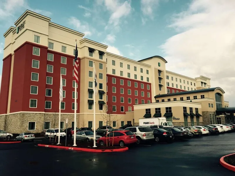 Embassy Suites by Hilton Portland Hillsboro, Oregon · Anbieterbild von TUI