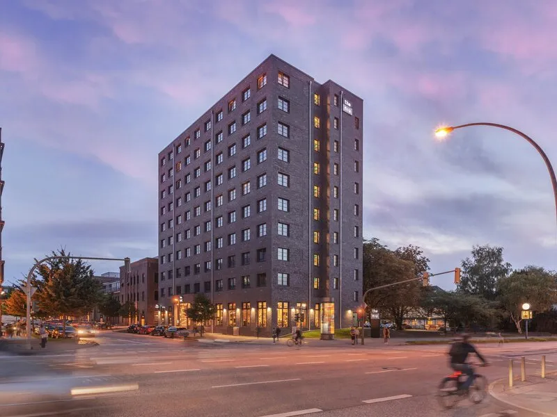 Holiday Inn - the niu, Bricks Hamburg Eppendorf · Anbieterbild von TUI