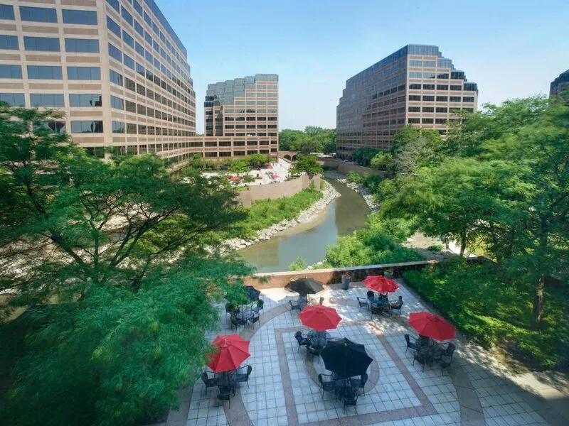 Chicago Marriott Suites OHare · Anbieterbild von TUI