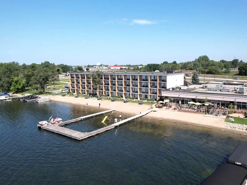 Holiday Inn Detroit Lakes - Lakeside · Anbieterbild von TUI