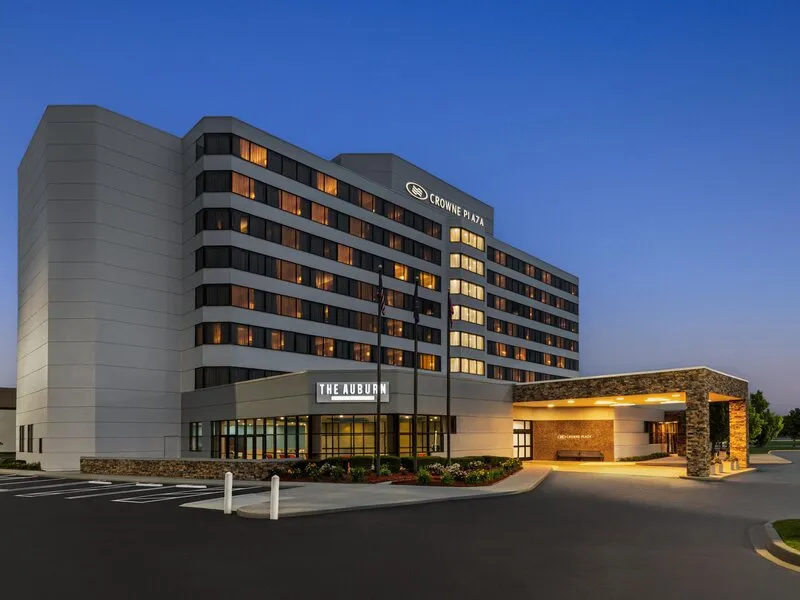 Crowne Plaza Auburn Hills · Anbieterbild von TUI