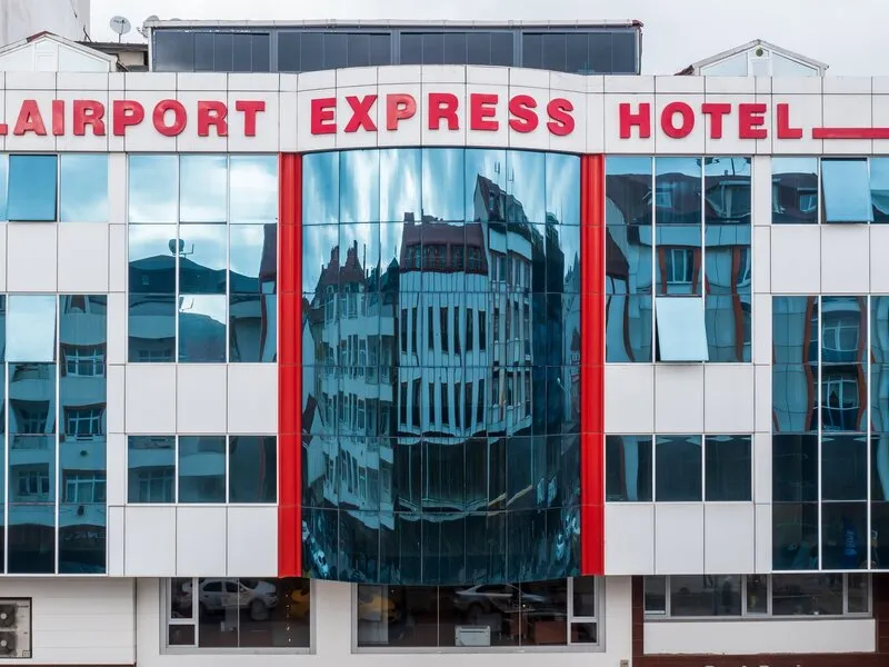 Istanbul Airport Express Hotel · Anbieterbild von TUI