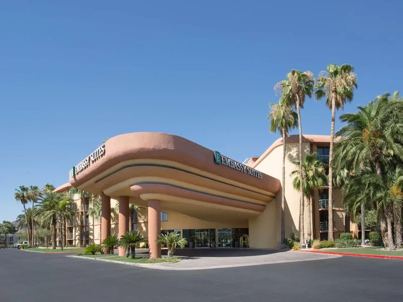 Embassy Suites Phoenix Biltmore · Anbieterbild von TUI