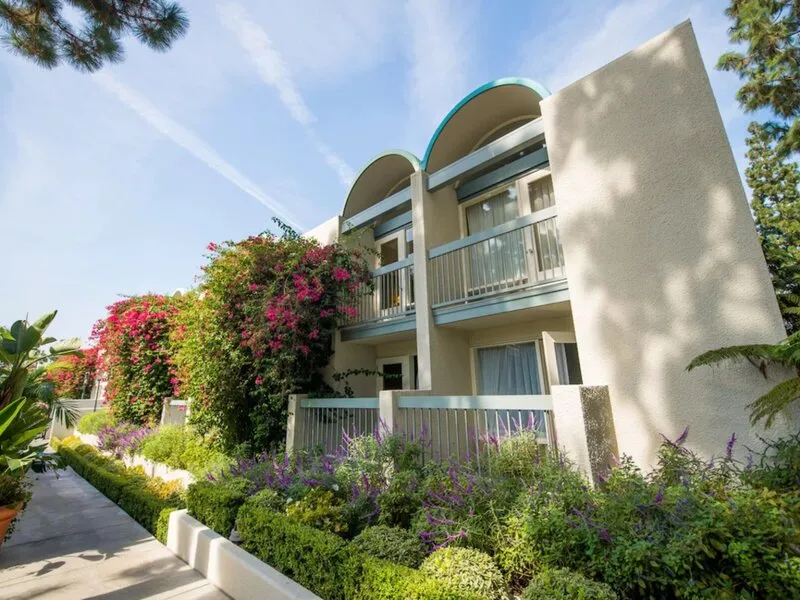 Howard Johnson by Wyndham Anaheim Hotel & Water Playground · Anbieterbild von TUI