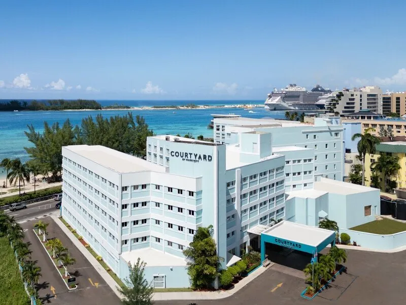 Courtyard Nassau Downtown/Junkanoo Beach · Anbieterbild von TUI
