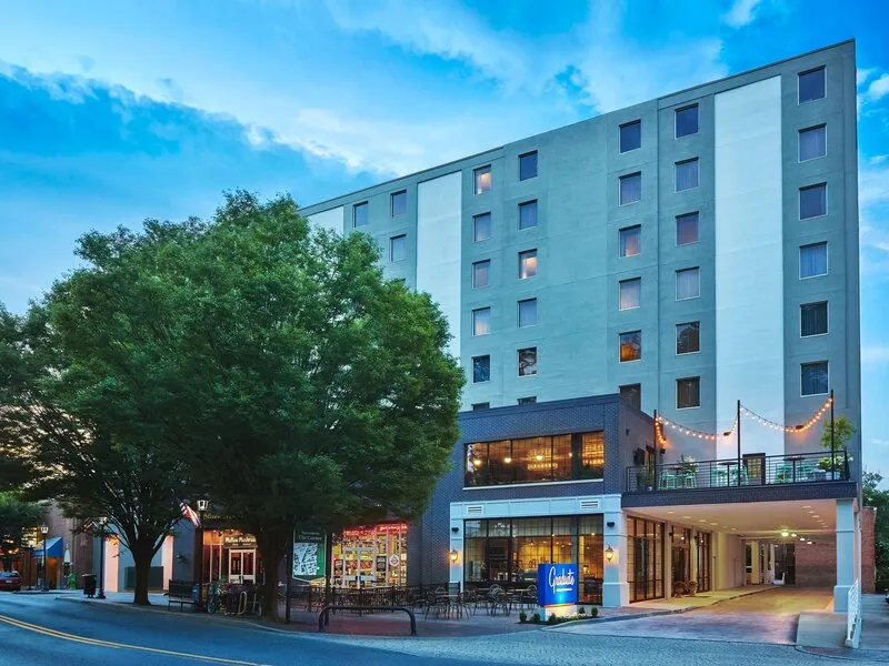 Graduate by Hilton Charlottesville · Anbieterbild von TUI
