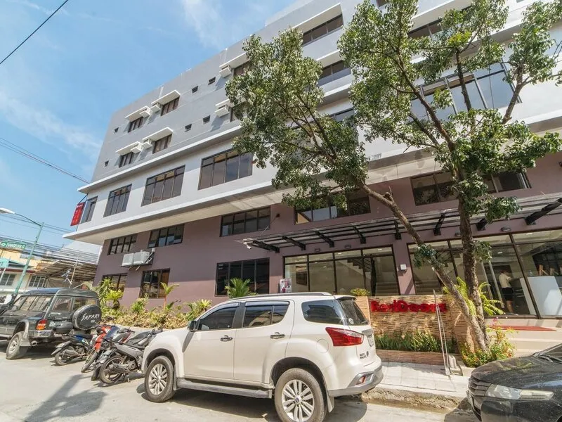 RedDoorz Plus @ Evangelista Street Makati · Anbieterbild von TUI