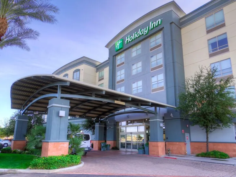 Holiday Inn & Suites Phoenix Airport · Anbieterbild von TUI
