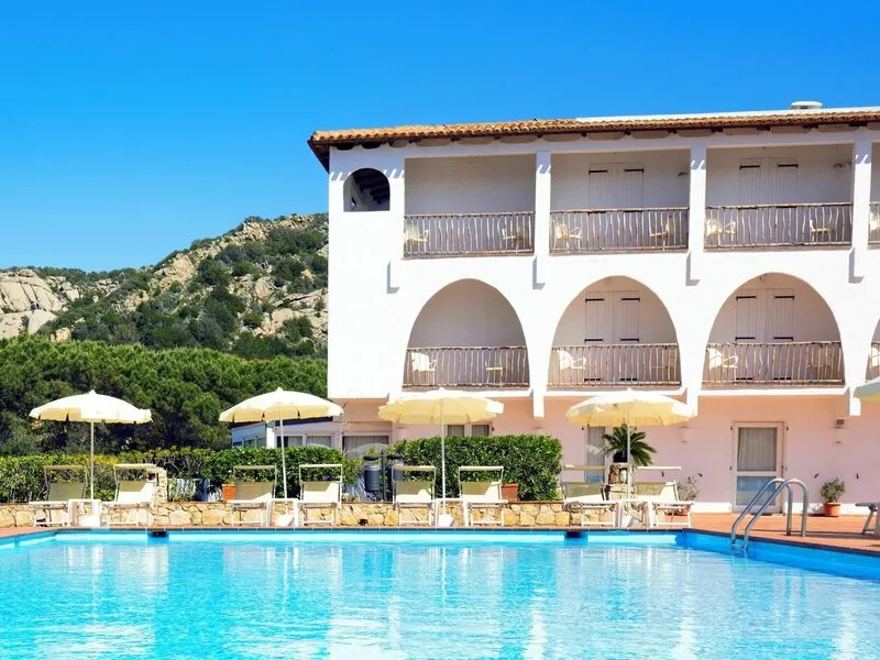 Hotiday Room Collection Baja Sardinia · Anbieterbild von TUI