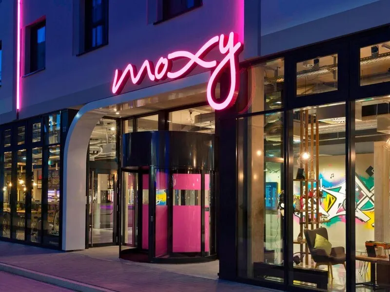 Moxy Stuttgart Airport Messe · Anbieterbild von TUI