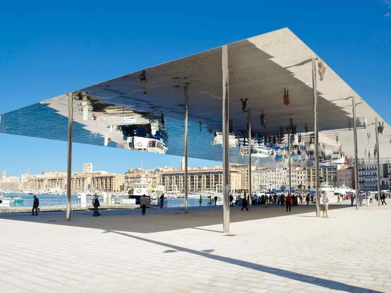Novotel Marseille Vieux Port · Anbieterbild von TUI
