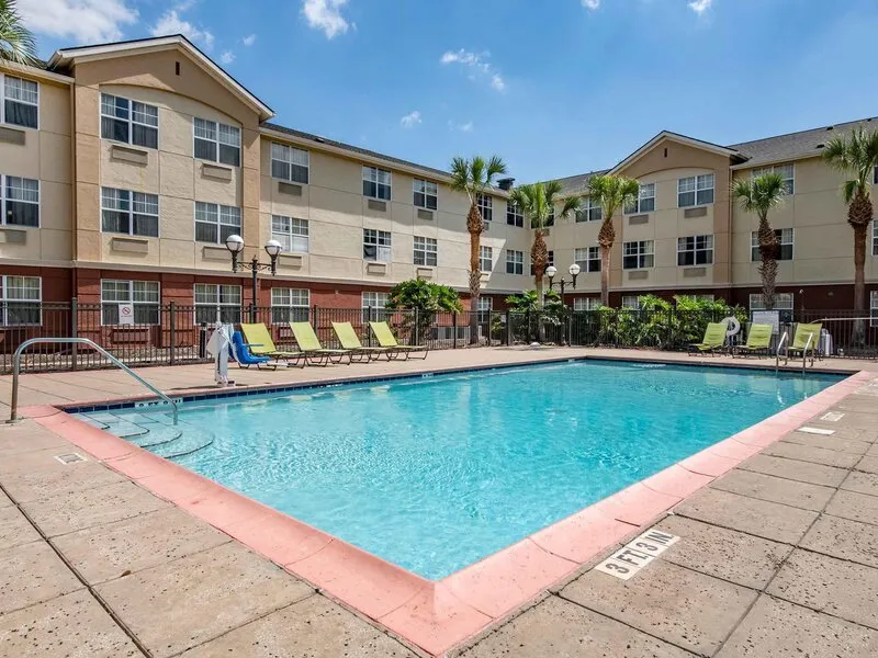 Studio 6 Suites Jacksonville Deerwood Park FL · Anbieterbild von TUI