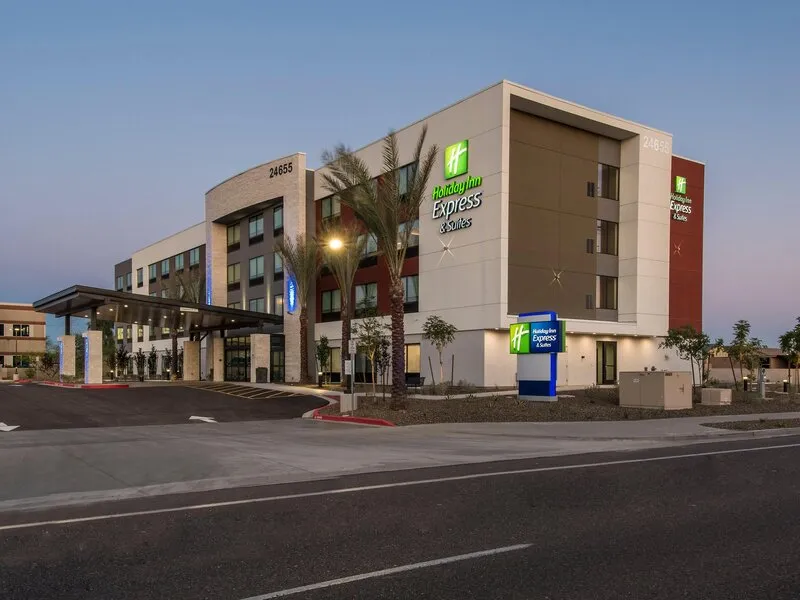 Holiday Inn Express & Suites Phoenix North - Happy Valley · Anbieterbild von TUI