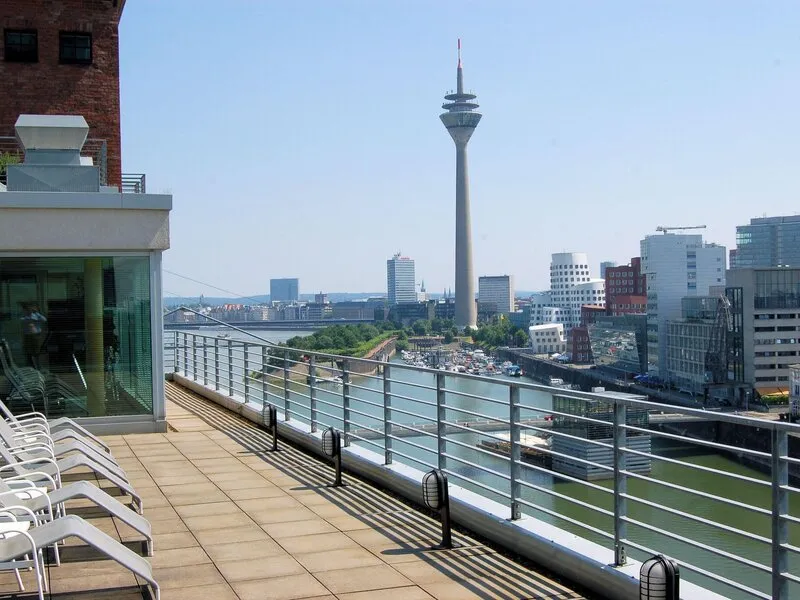Courtyard Düsseldorf Hafen · Anbieterbild von TUI
