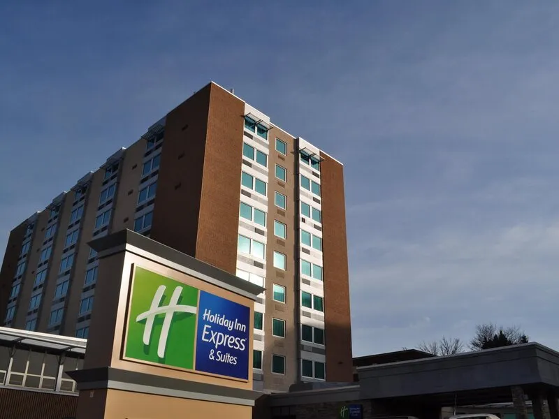 Holiday Inn Express & Suites Pittsburgh West - Green Tree · Anbieterbild von TUI