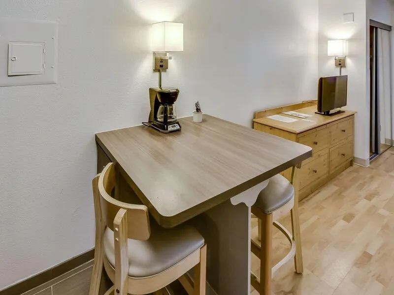 Studio 6 Houston, TX - Hobby South · Anbieterbild von TUI