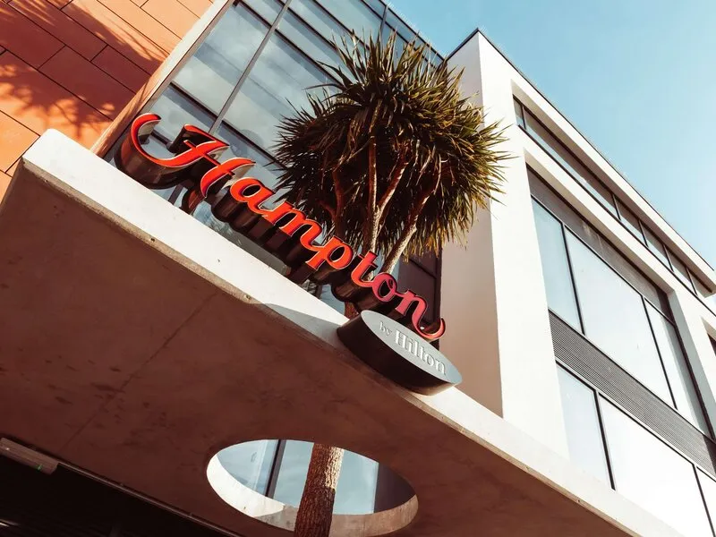 Hampton by Hilton Torquay · Anbieterbild von TUI
