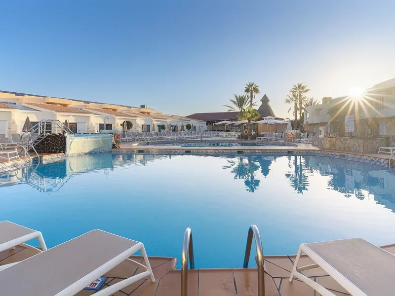 Hotel Arena Suite - Adults Only · Anbieterbild von TUI