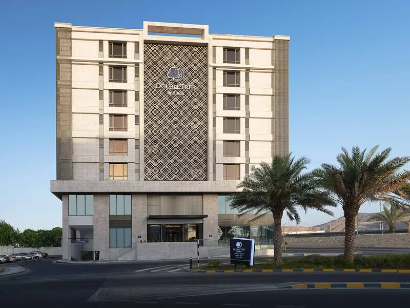 DoubleTree by Hilton Muscat Qurum · Anbieterbild von TUI