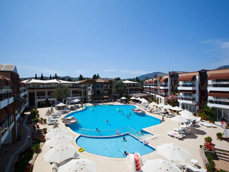 Risa Hotel · Anbieterbild von TUI