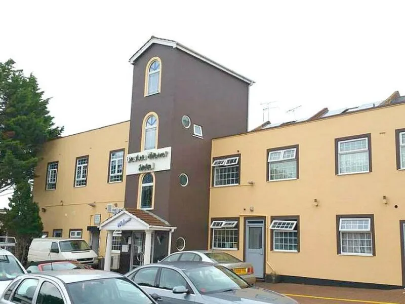 OYO Bostons Manor Hotel, Hanwell London · Anbieterbild von TUI