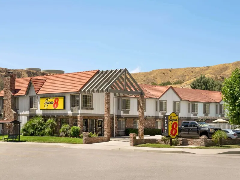 Super 8 Santa Clarita/Valencia · Anbieterbild von TUI