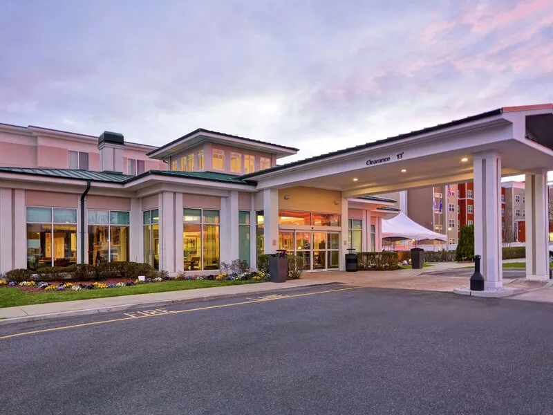 Hilton Garden Inn Riverhead · Anbieterbild von TUI