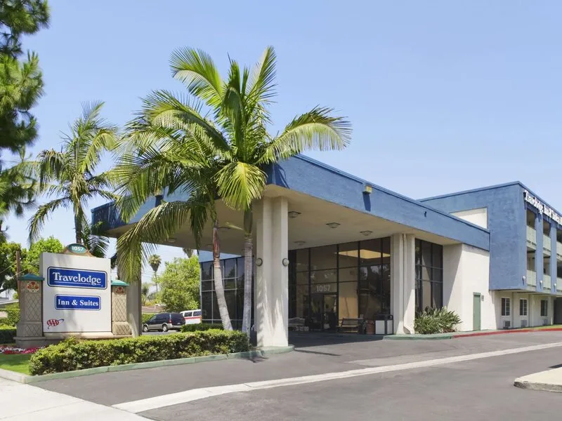 Travelodge Inn & Suites by Wyndham Anaheim on Disneyland Drive · Anbieterbild von TUI