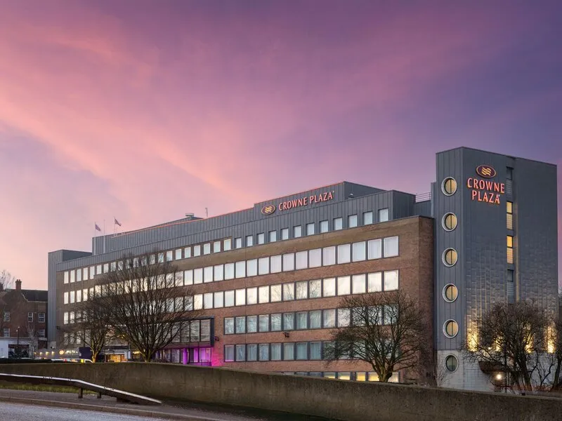 Crowne Plaza London Ealing · Anbieterbild von TUI