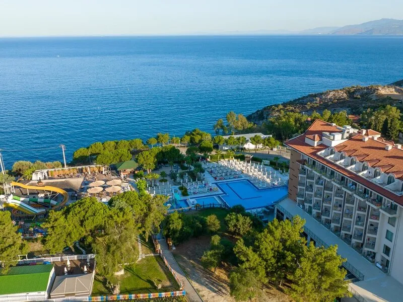 Ramada Resort Kusadasi · Anbieterbild von TUI