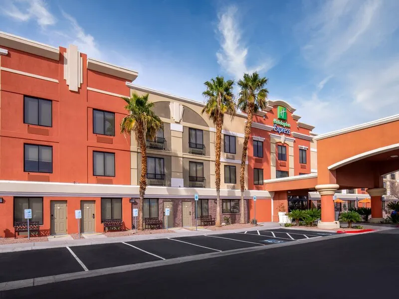 Holiday Inn Express & Suites Henderson · Anbieterbild von TUI