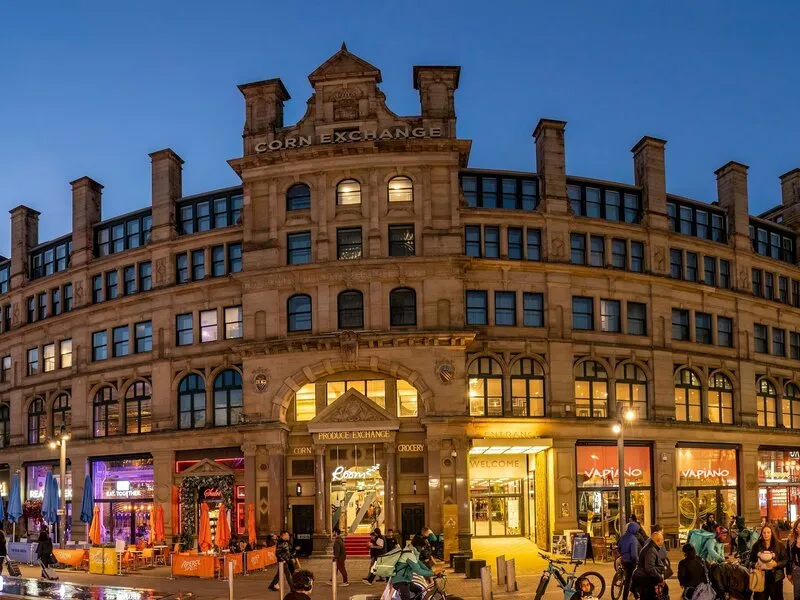 Roomzzz Manchester Victoria · Anbieterbild von TUI