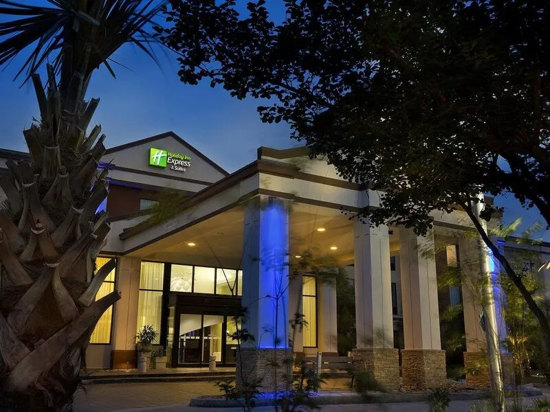 Holiday Inn Express Hotel & Suites New Orleans Airport South · Anbieterbild von TUI