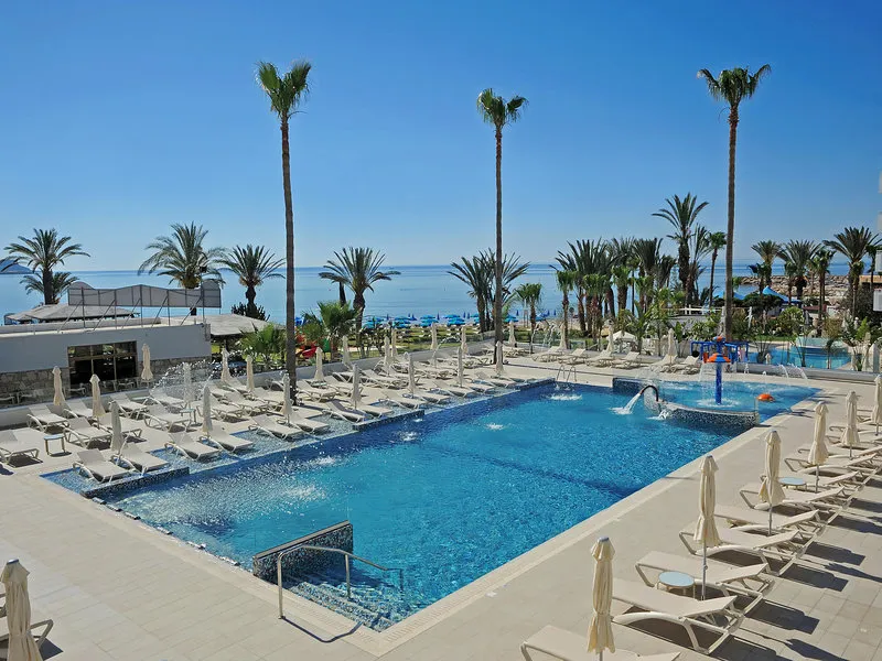 Nelia Beach · Anbieterbild von TUI