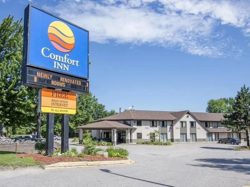 Comfort Inn North Bay Lakeshore · Anbieterbild von TUI