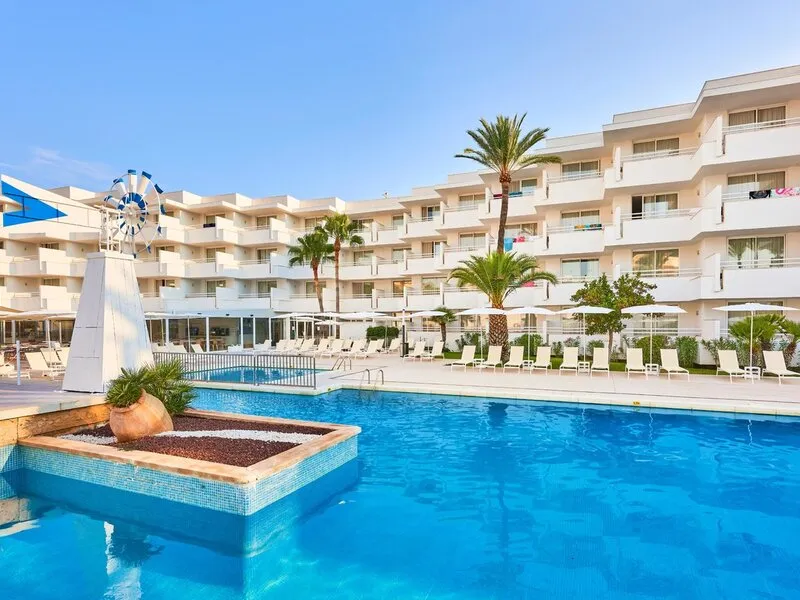 GLOBALES CALA BONA · Anbieterbild von TUI