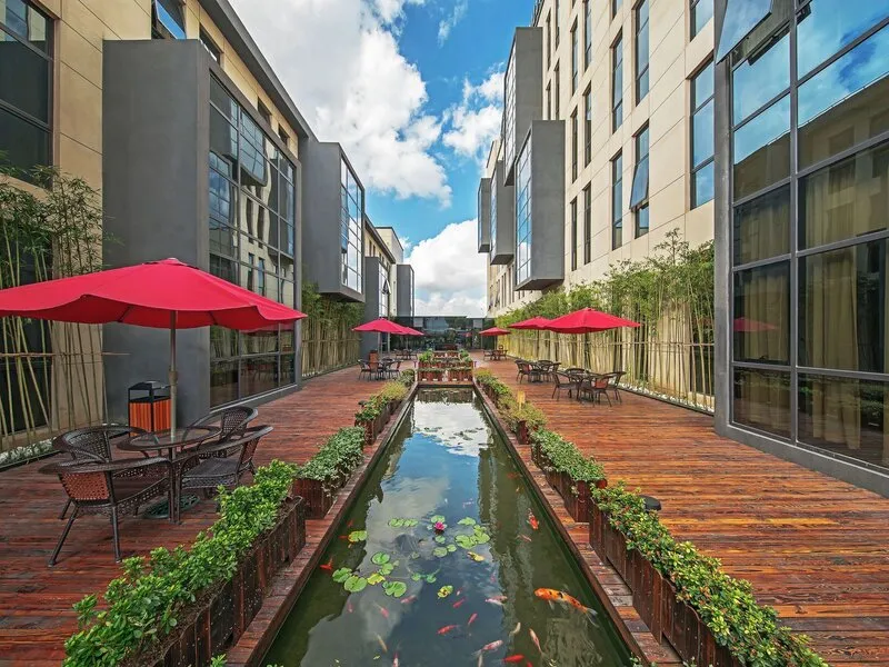 Novotel Shanghai International Tourism Zone North · Anbieterbild von TUI