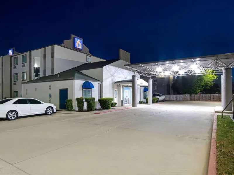 Motel 6 San Antonio South · Anbieterbild von TUI