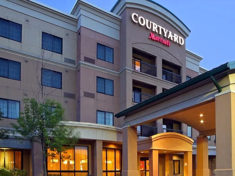 Courtyard Mississauga Airport Corporate Centre West · Anbieterbild von TUI